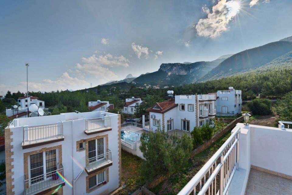 Ayhan Atom Vilları